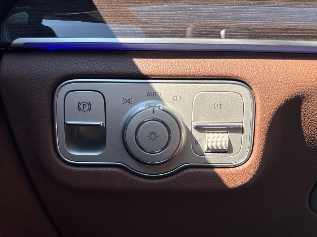 New 2026 Mercedes-Benz GLS 450 4MATIC image 52