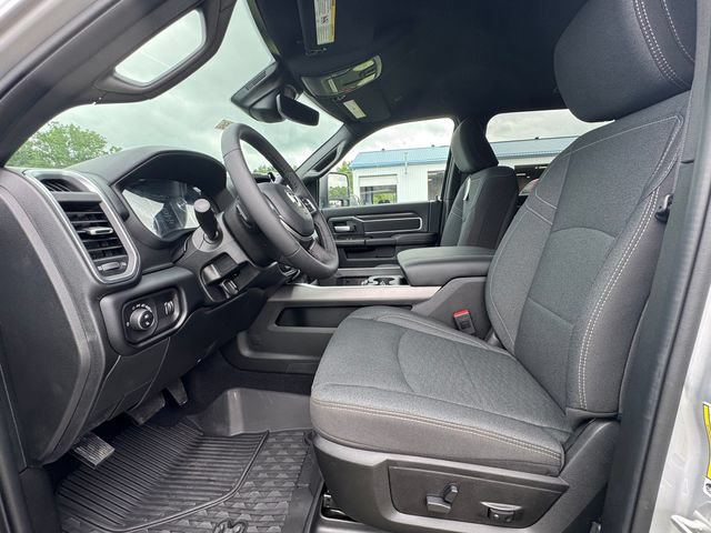 New 2026 RAM 2500 Big Horn AWD/4WD image 10