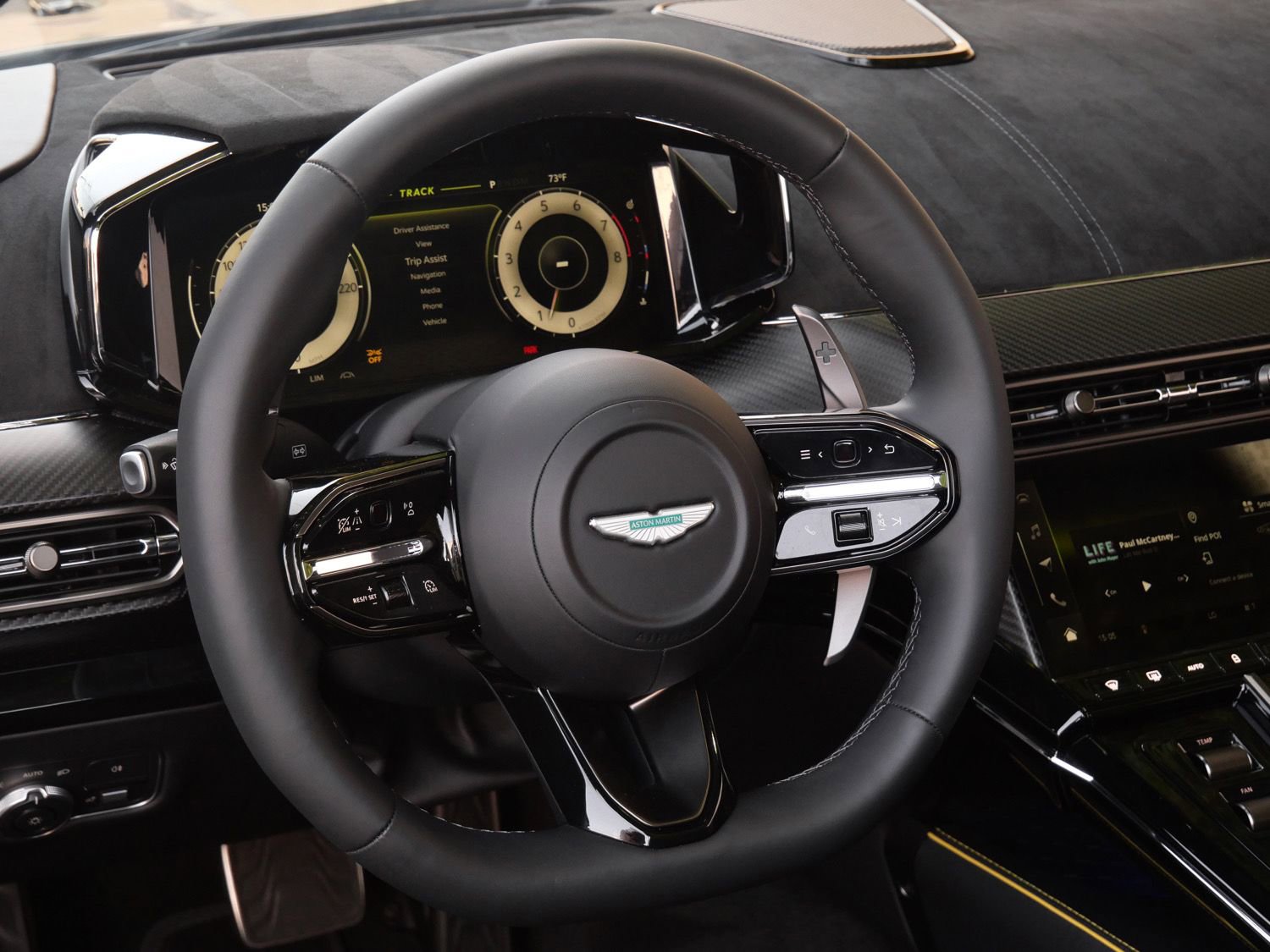 New 2026 Aston Martin V8 Vantage S RWD image 11