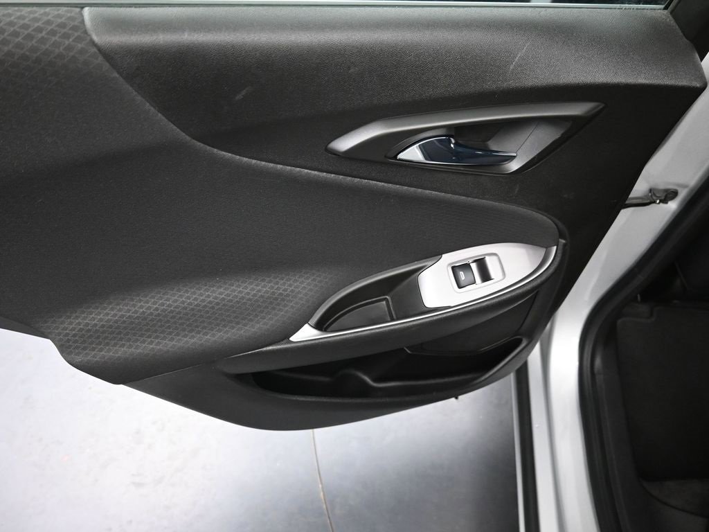 Used 2019 Chevrolet Malibu RS image 25