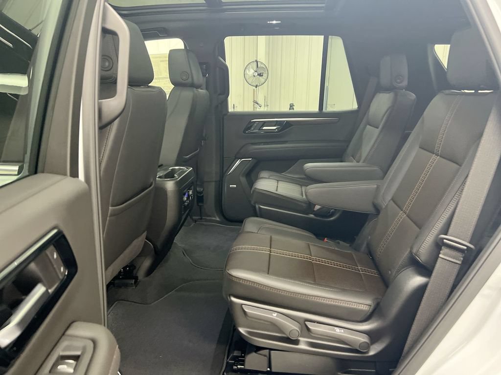 New 2026 Chevrolet Tahoe High Country w/ Sun And Tow Package AWD/4WD image 24