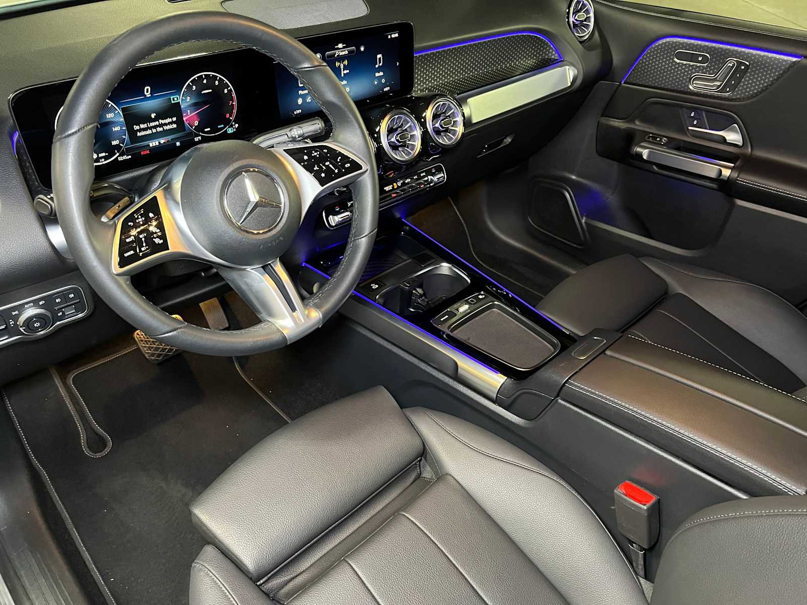 Certified 2025 Mercedes-Benz GLB 250 4MATIC image 25