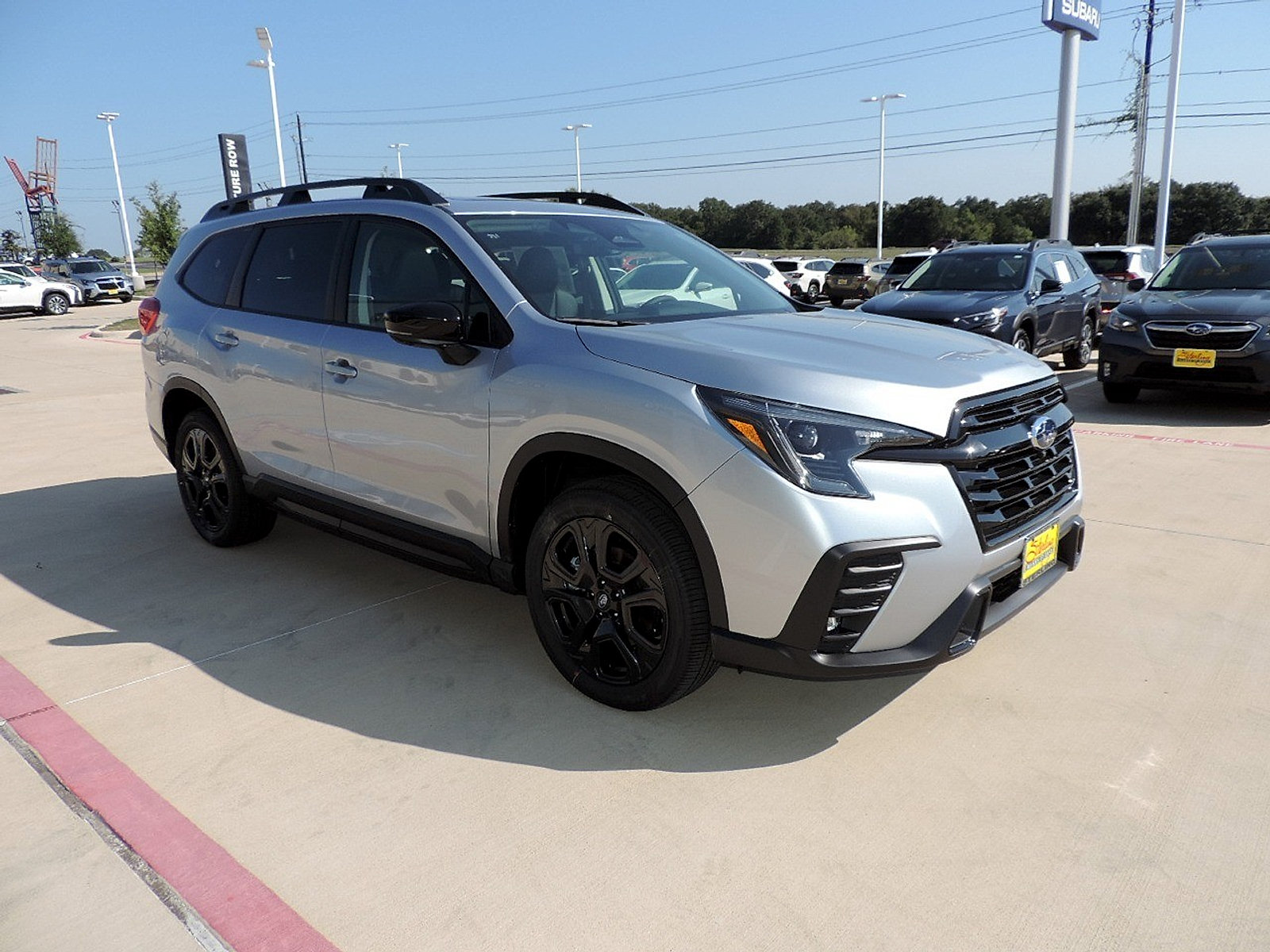 Certified 2025 Subaru Ascent Bronze Edition AWD/4WD image 3