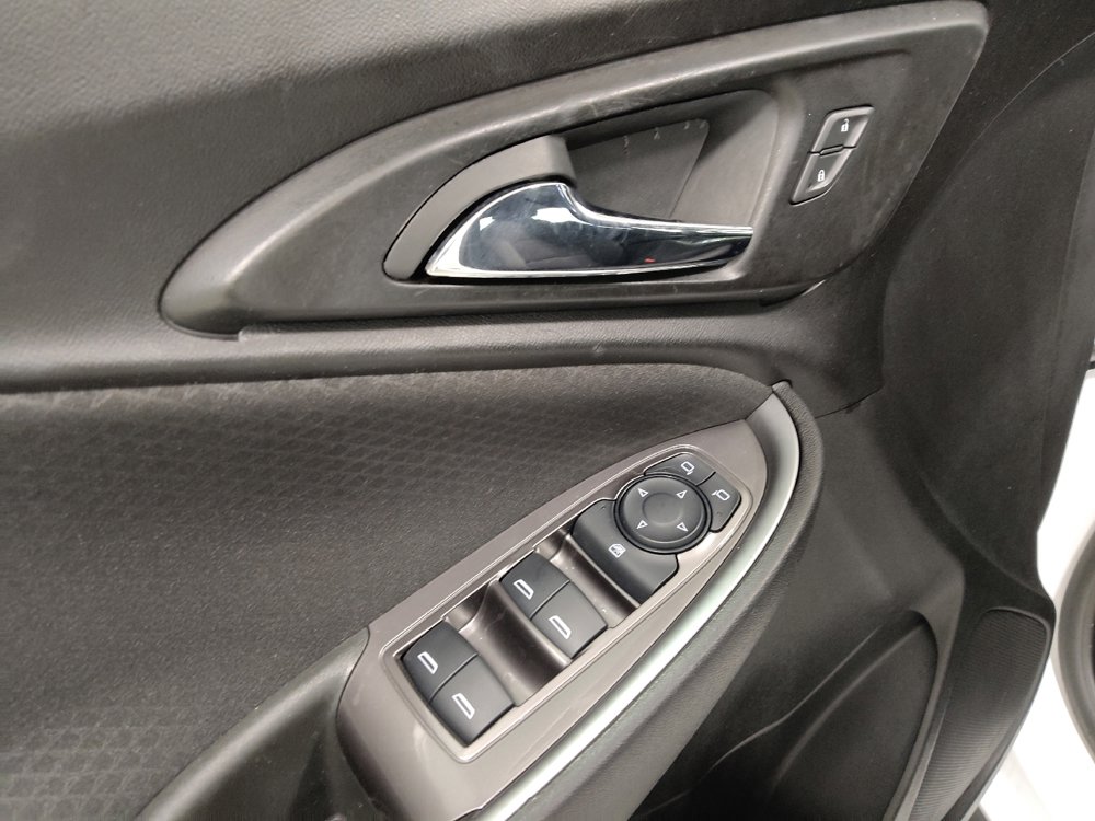 Used 2019 Chevrolet Malibu LS w/ Driver Confidence Package II FWD image 27