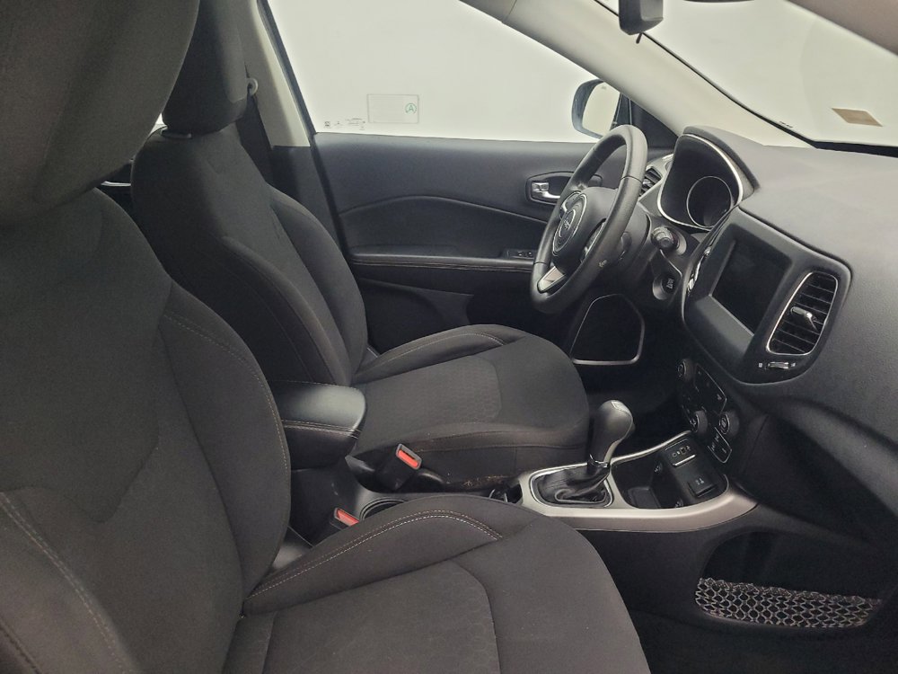 Used 2019 Jeep Compass Sport FWD image 21