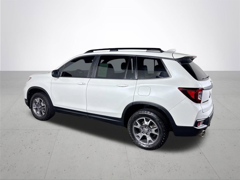 Certified 2022 Honda Passport TrailSport image 9