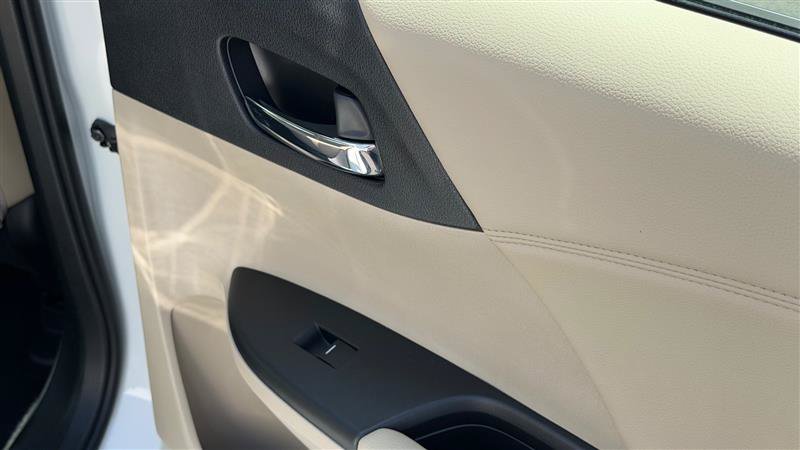 Used 2016 Honda Accord EX-L image 37
