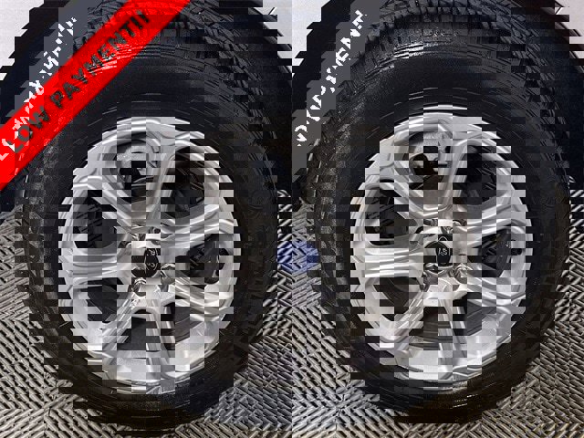 Used 2019 Ford EcoSport SE image 34