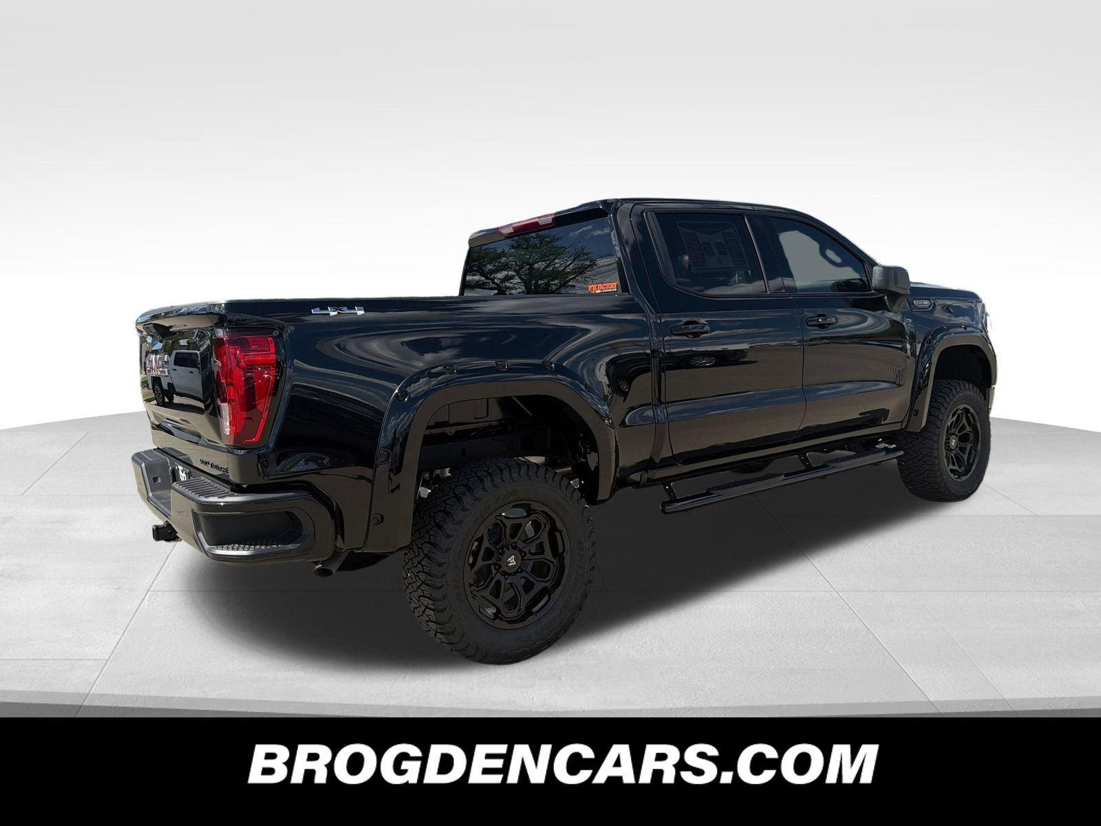New 2026 GMC Sierra 1500 Elevation AWD/4WD image 3