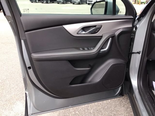 Used 2025 Chevrolet Blazer LT w/ Driver Confidence Package FWD image 6