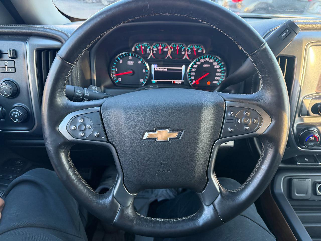 Used 2016 Chevrolet Silverado 1500 LTZ w/ LTZ Plus Package AWD/4WD image 18