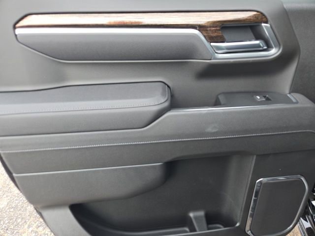 Used 2026 GMC Sierra 1500 SLE w/ Preferred Package image 40