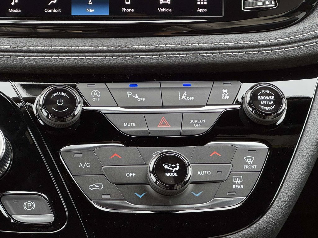 New 2026 Chrysler Pacifica Select FWD image 19