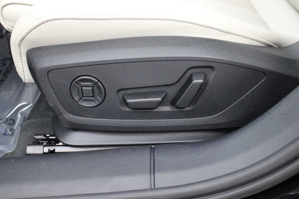 New 2026 Audi A6 Premium Plus AWD/4WD image 19