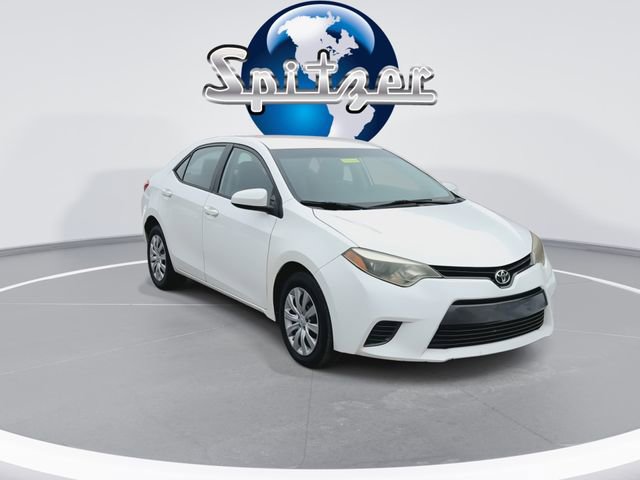 Used 2016 Toyota Corolla LE image 2