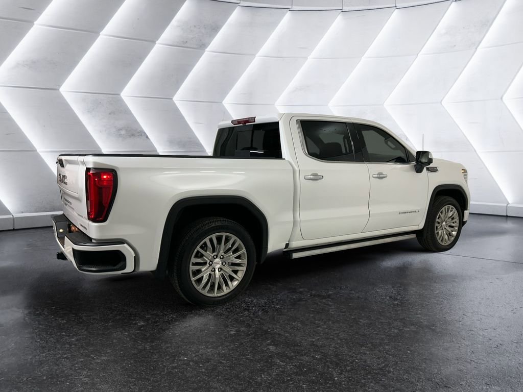 Used 2023 GMC Sierra 1500 Denali w/ Denali Reserve Package AWD/4WD image 4