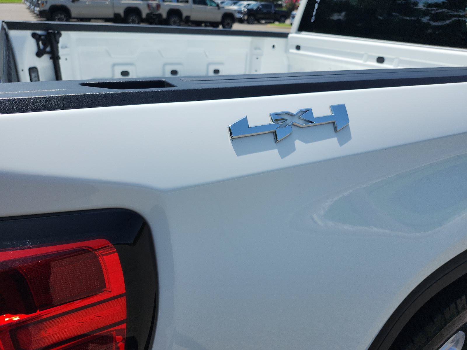 Certified 2024 GMC Sierra 1500 SLE AWD/4WD image 6