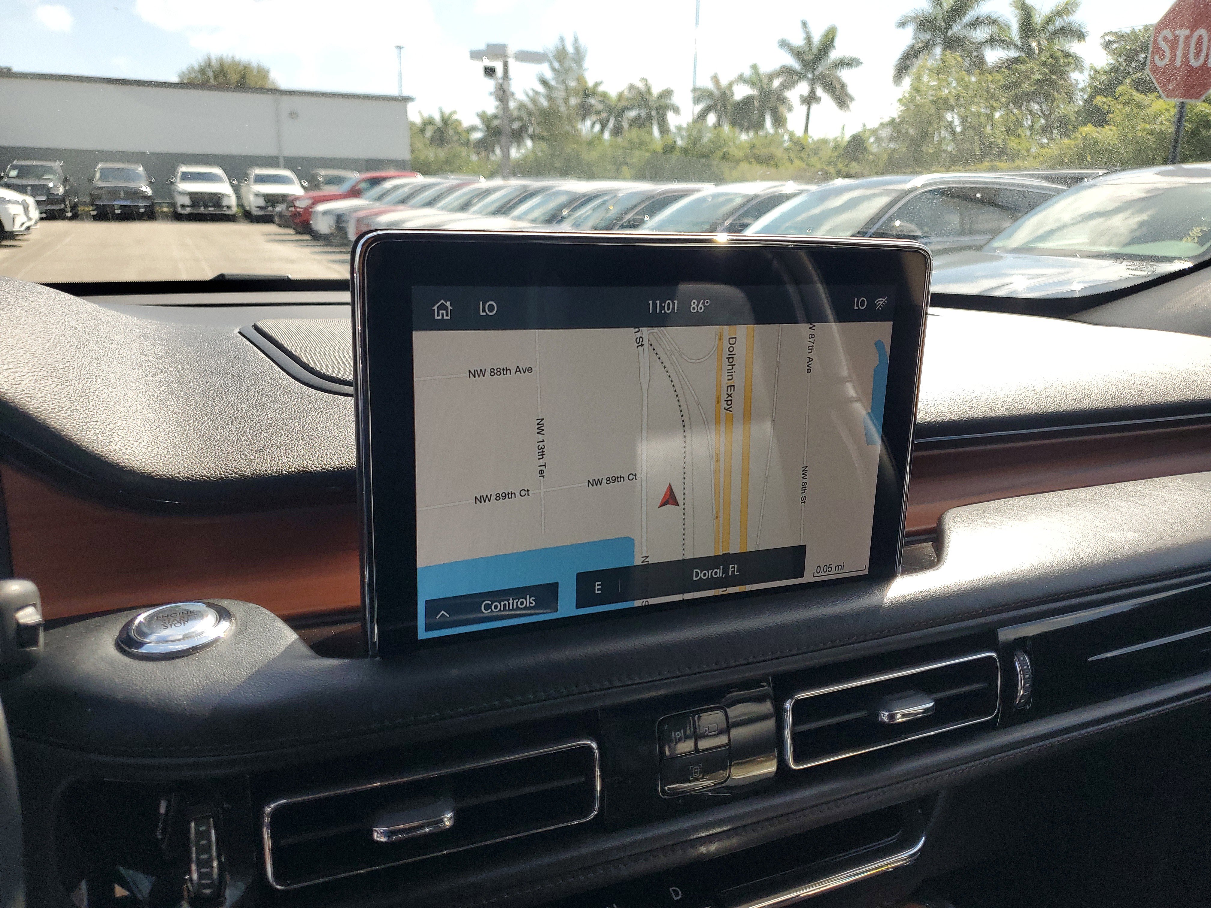 Certified 2020 Lincoln Aviator Reserve image 21