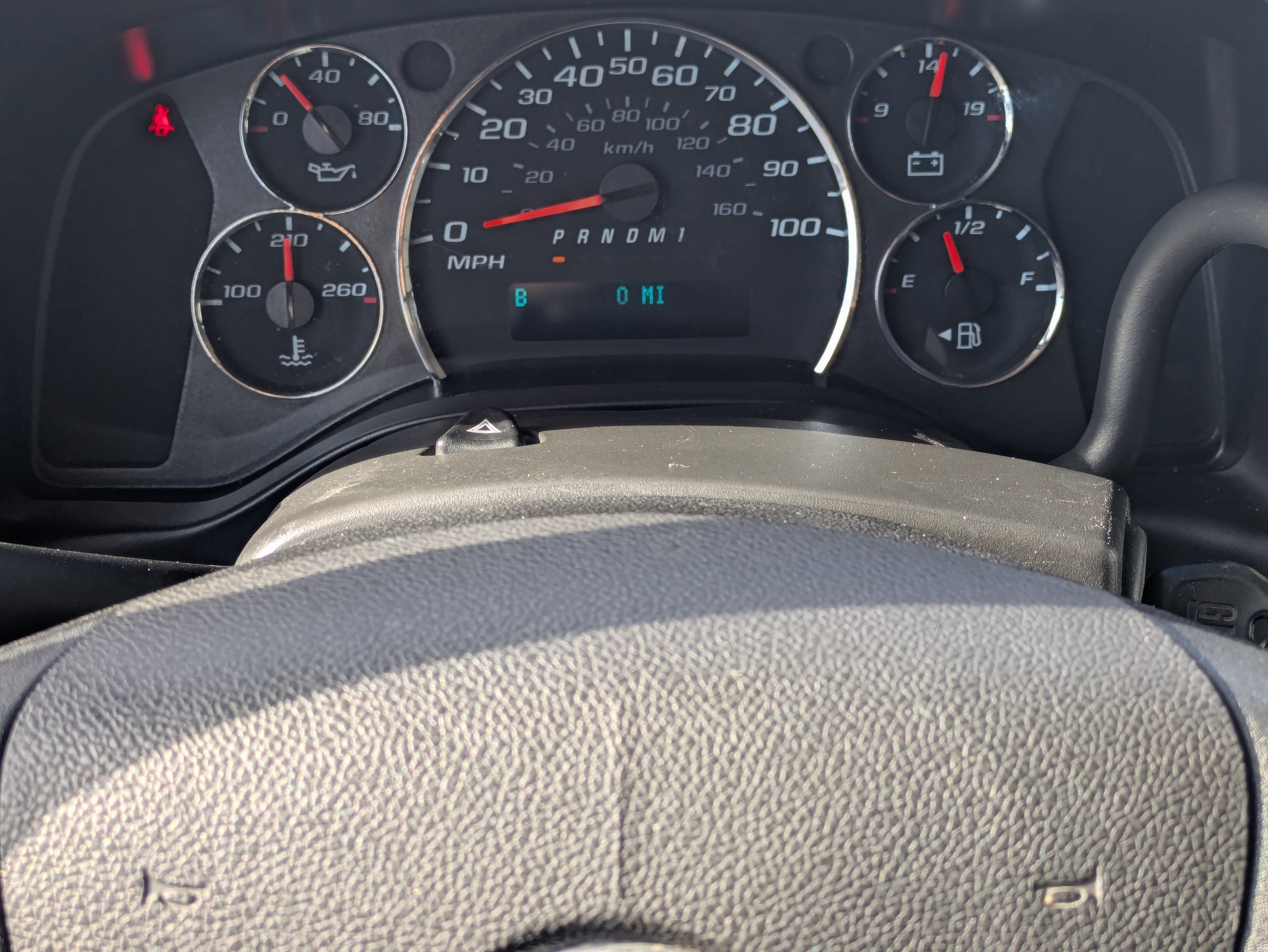 Used 2020 Chevrolet Express 2500 w/ Driver Convenience Package RWD image 25