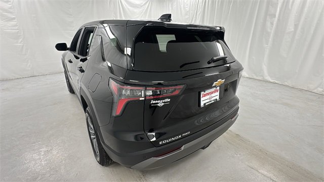 Used 2025 Chevrolet Equinox LT image 5