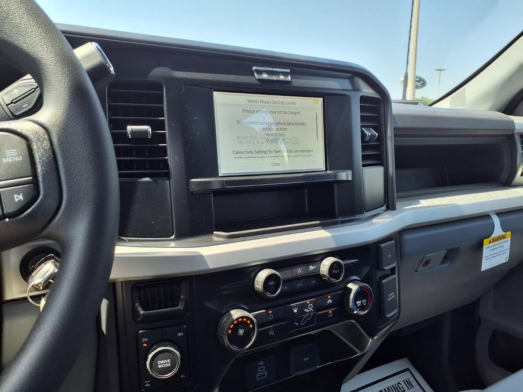 New 2026 Ford F350 XL AWD/4WD image 4