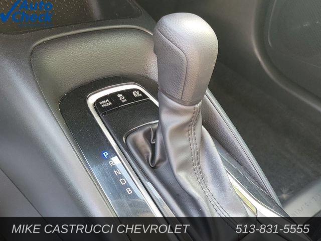 Used 2025 Toyota Corolla LE FWD image 17