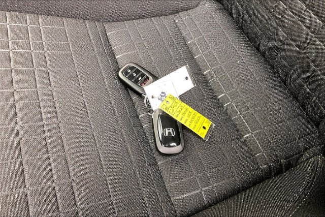 Certified 2027 Honda HR-V LX image 13