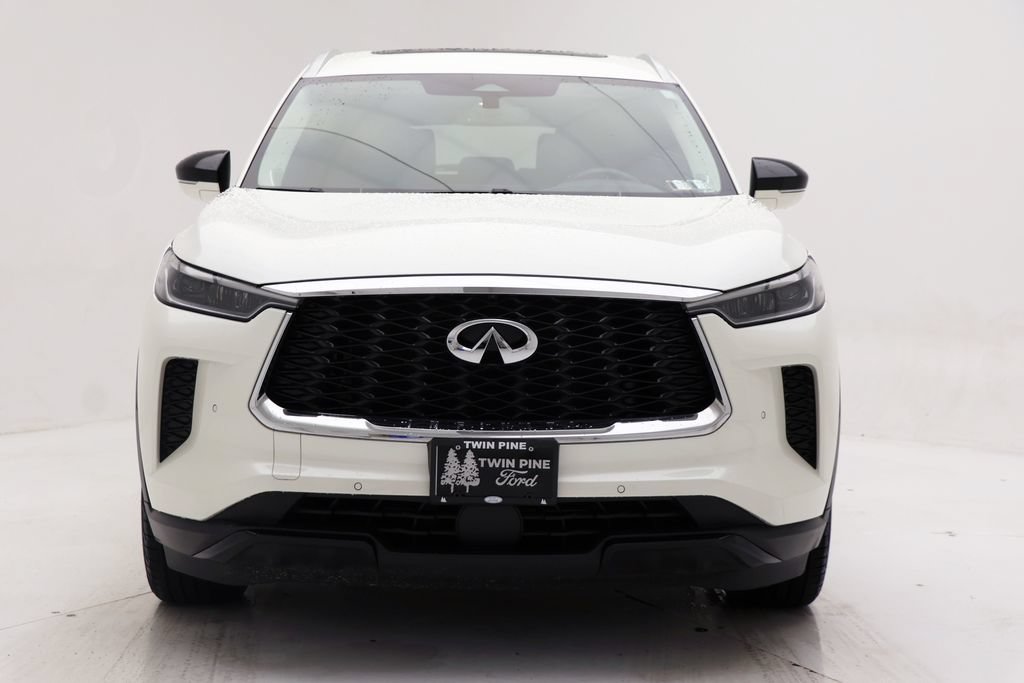 Used 2023 INFINITI QX60 Luxe w/ Performance Audio Package AWD/4WD image 4