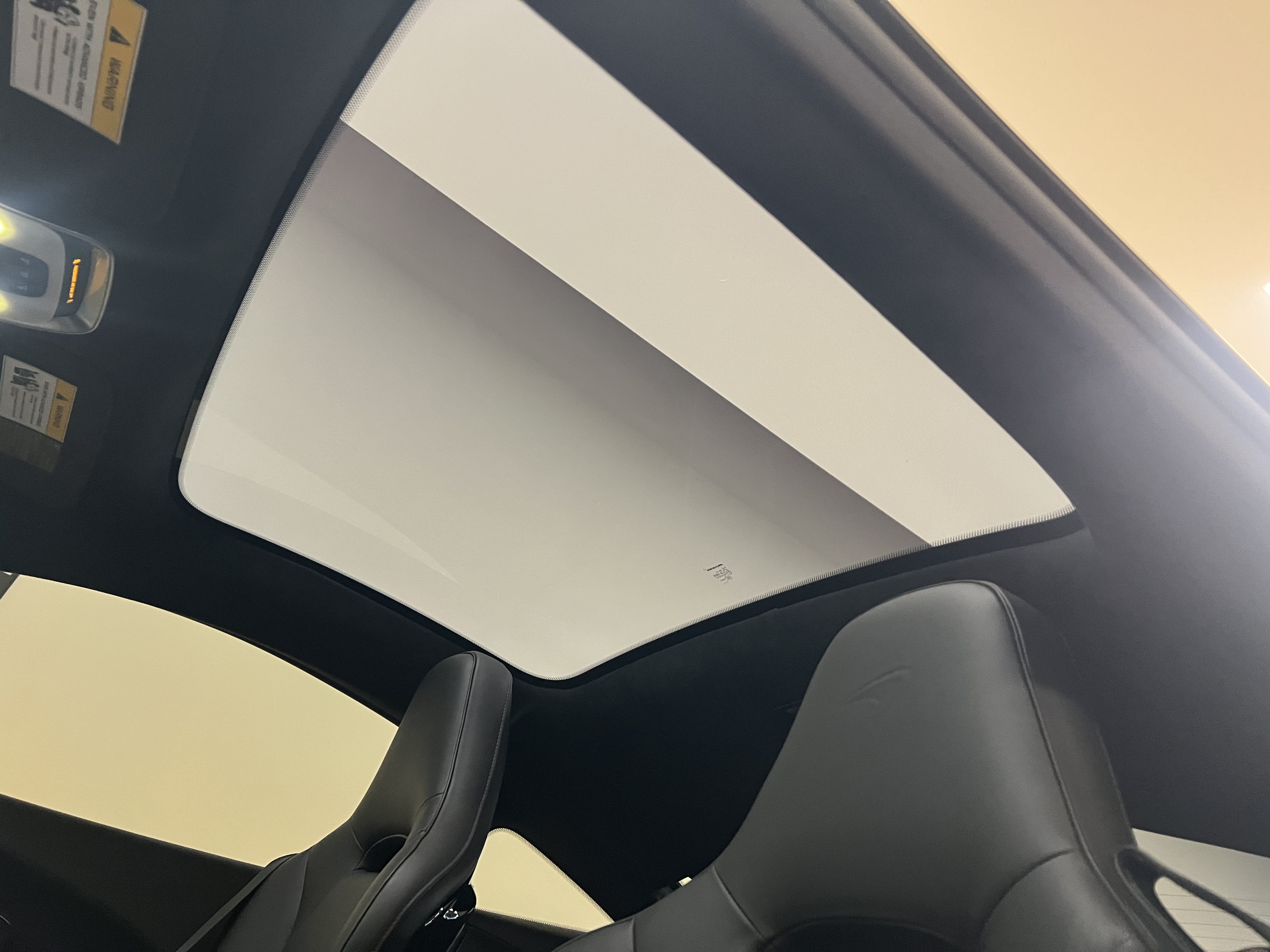 Used 2023 McLaren GT RWD image 23