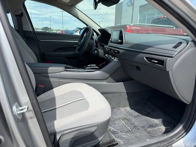 Used 2022 Hyundai Sonata SE FWD image 15