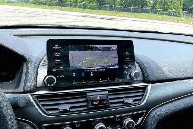 Used 2020 Honda Accord Hybrid image 13