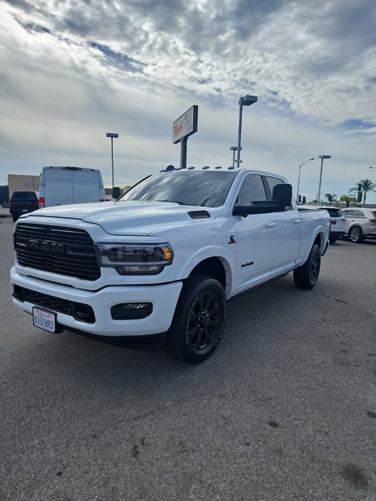 Used 2022 RAM 3500 Laramie AWD/4WD image 2