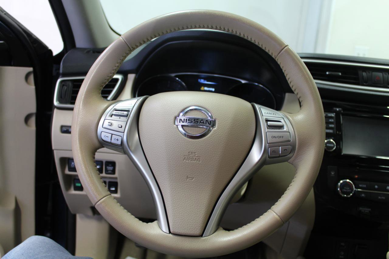 Used 2015 Nissan Rogue SL w/ SL Premium Package AWD/4WD image 9