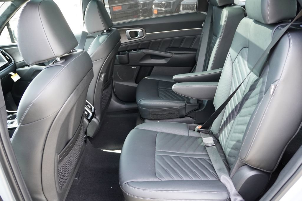 New 2026 Kia Sorento SX Prestige AWD/4WD image 11