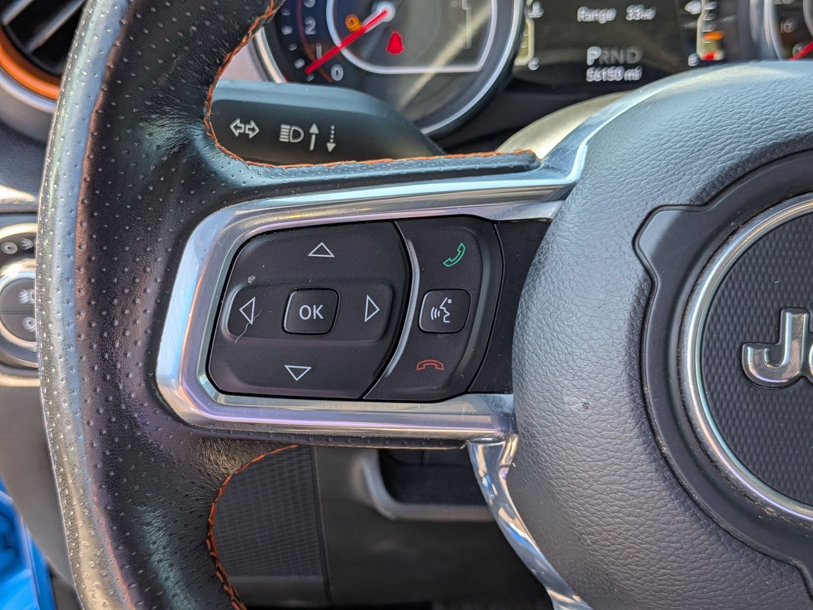 Used 2020 Jeep Gladiator Mojave w/ Dual Top Group AWD/4WD image 17
