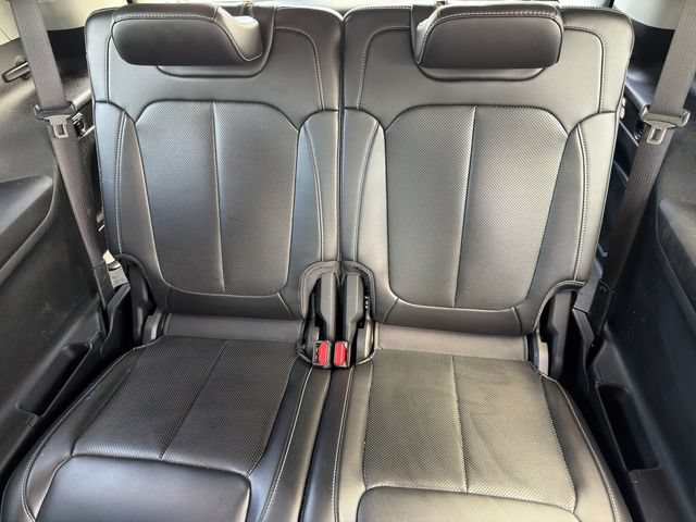 Used 2021 Jeep Grand Cherokee L Limited w/ Luxury Tech Group II AWD/4WD image 18