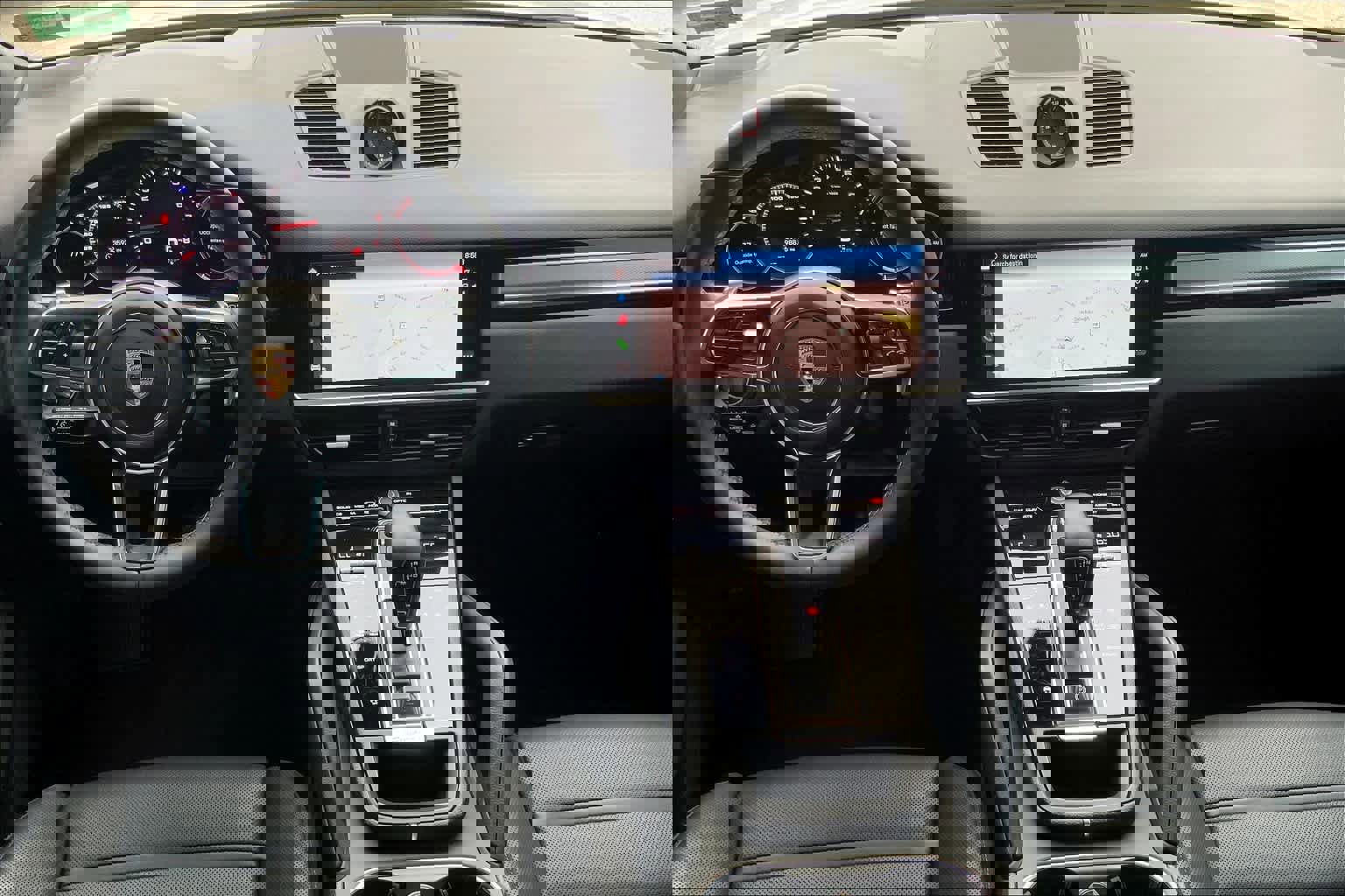 Used 2022 Porsche Cayenne Platinum Edition image 14