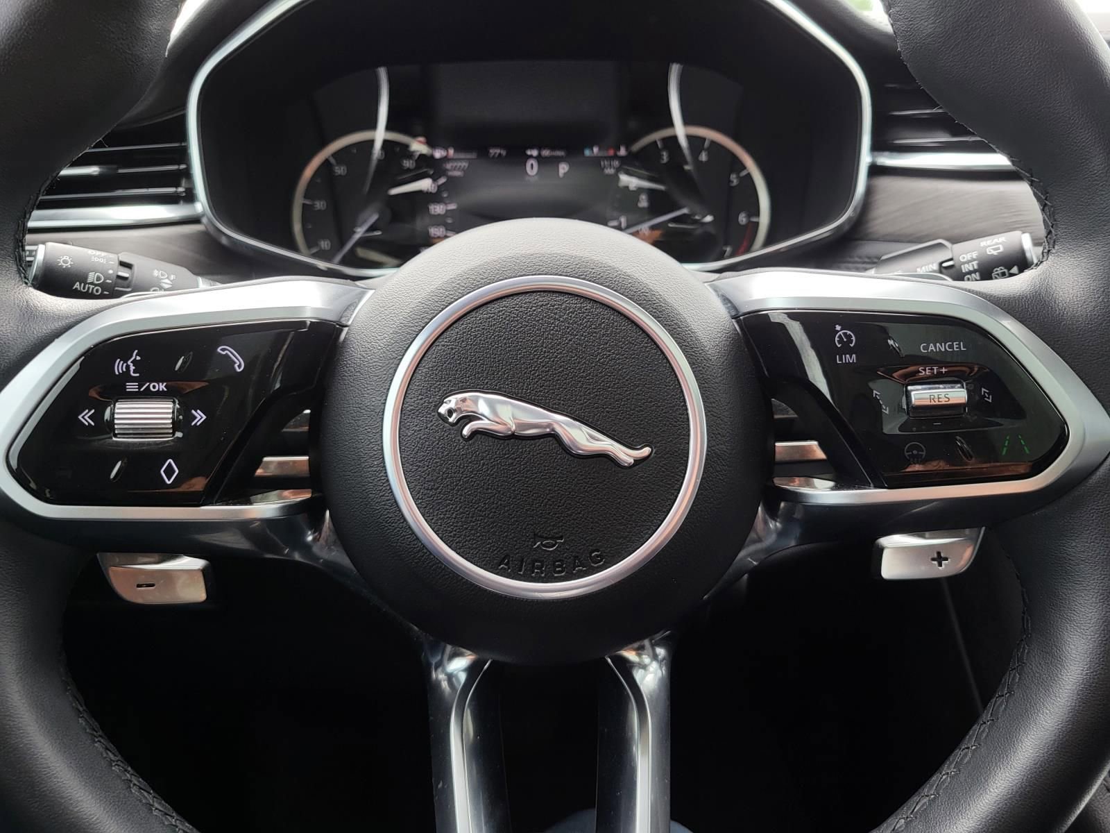 Used 2023 Jaguar F-PACE S AWD/4WD image 33