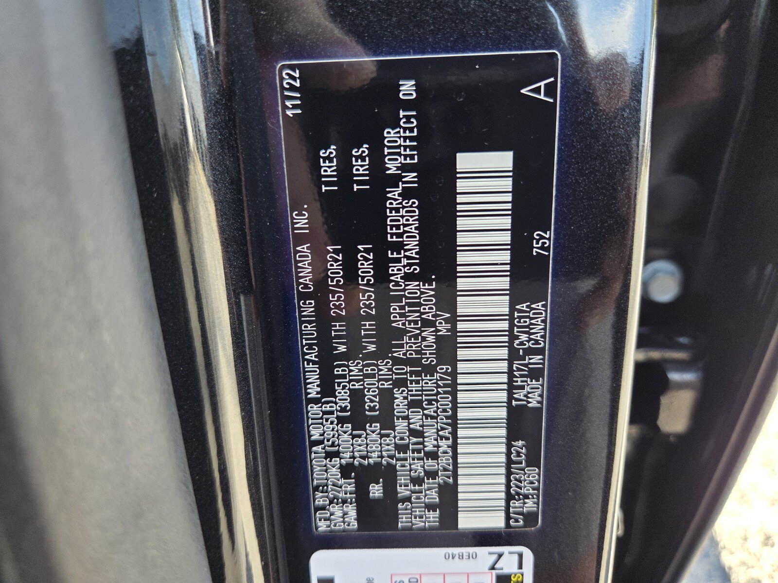 Used 2023 Lexus RX 500h F Sport w/ Cold Area Package AWD/4WD image 19