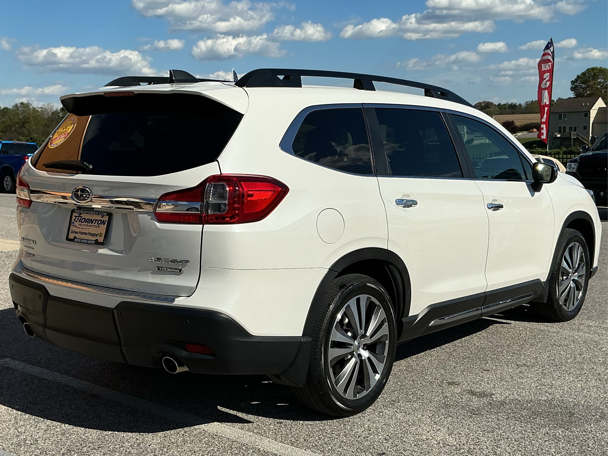 Used 2020 Subaru Ascent Touring AWD/4WD image 3