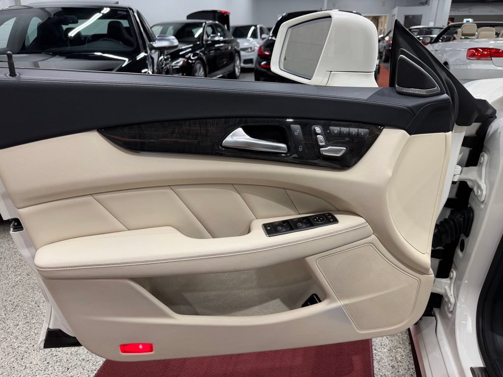 Used 2016 Mercedes-Benz CLS 400 image 19