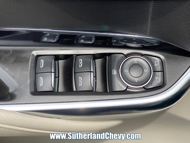 Used 2019 Cadillac XT4 Luxury w/ Cold Weather Package AWD/4WD image 16