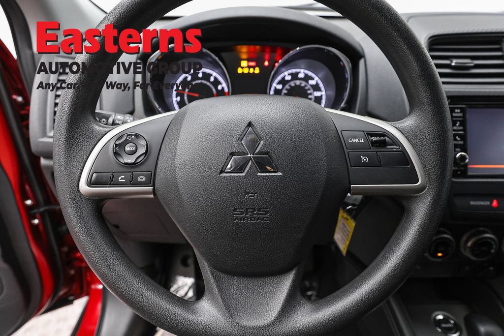 Used 2025 Mitsubishi Outlander Sport ES AWD/4WD image 10