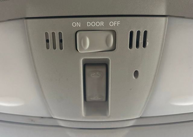 Used 2017 Nissan Armada Platinum w/ Captain Seat Package AWD/4WD image 40