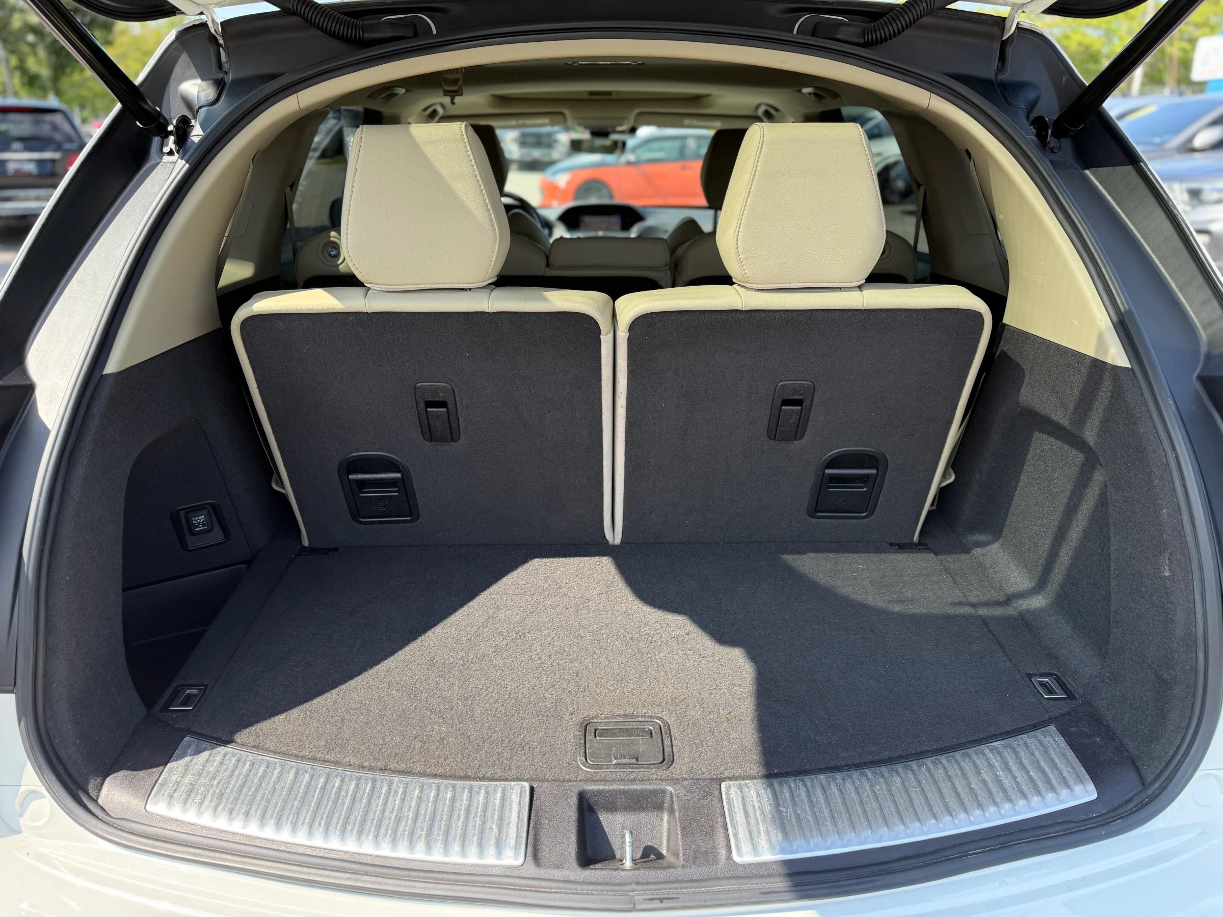 Used 2017 Acura MDX w/ Technology Package FWD image 11