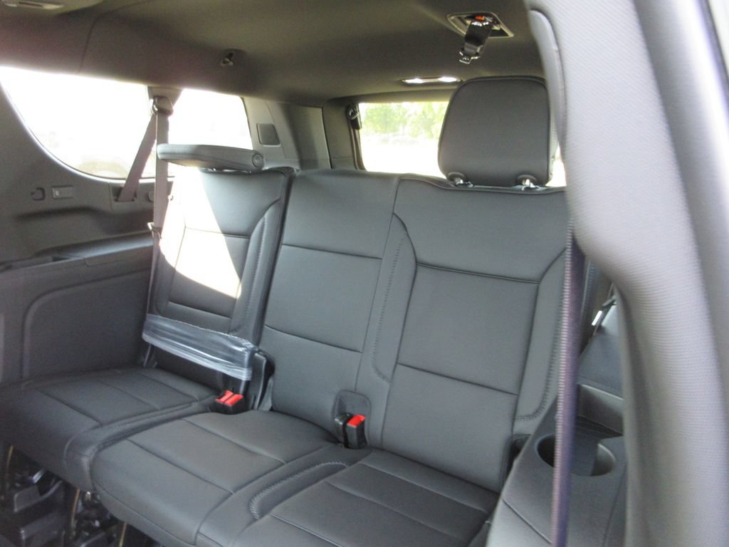 New 2026 GMC Yukon XL Denali w/ Denali Reserve Package AWD/4WD image 14