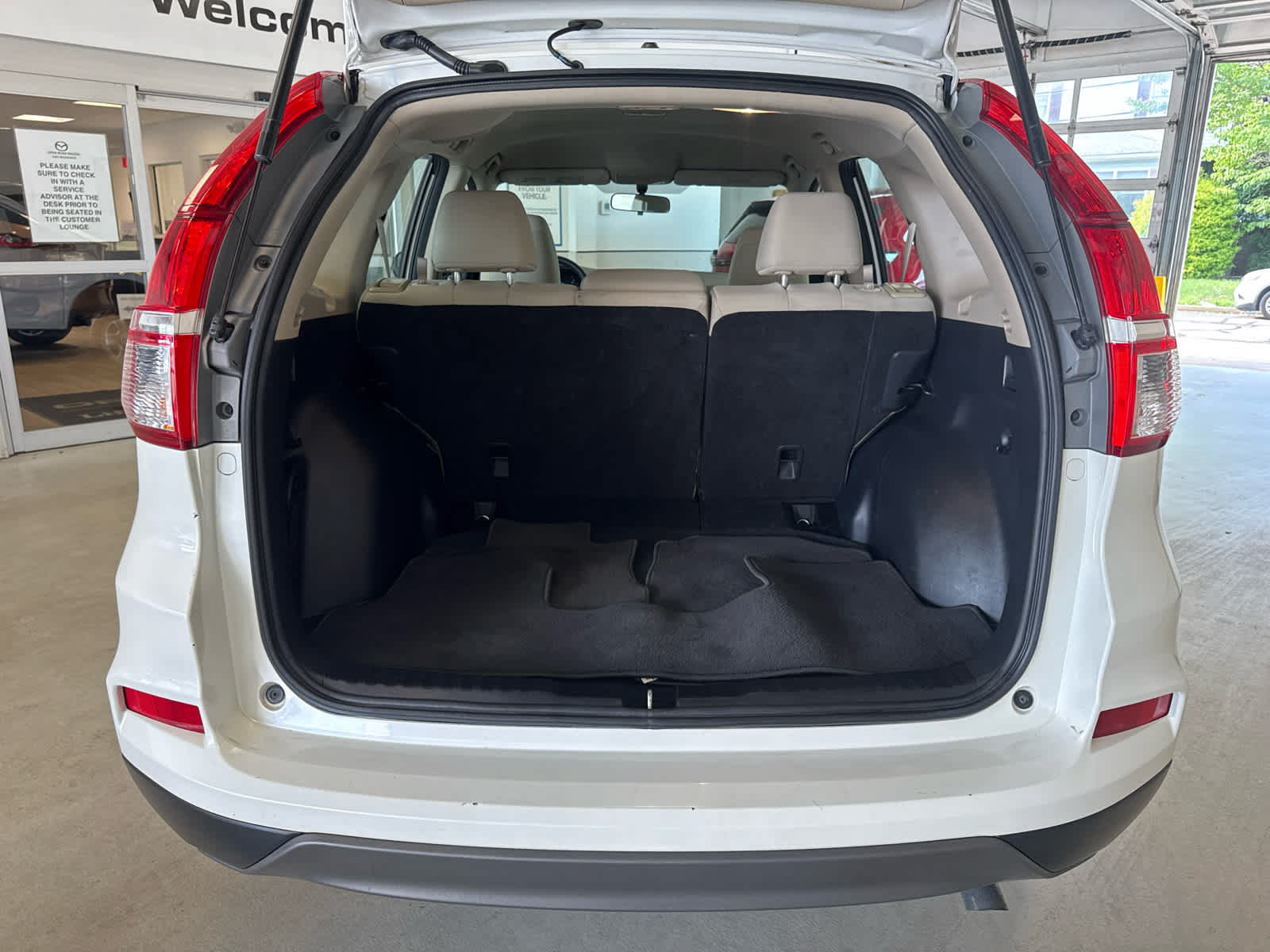 Used 2016 Honda CR-V LX image 23
