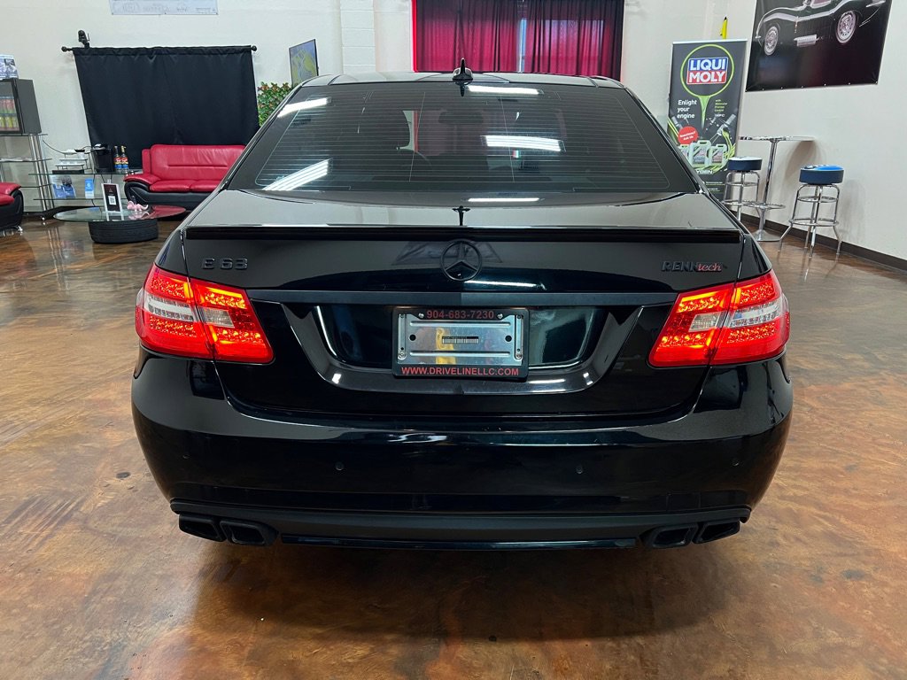 Used 2011 Mercedes-Benz E 63 AMG Sedan image 8
