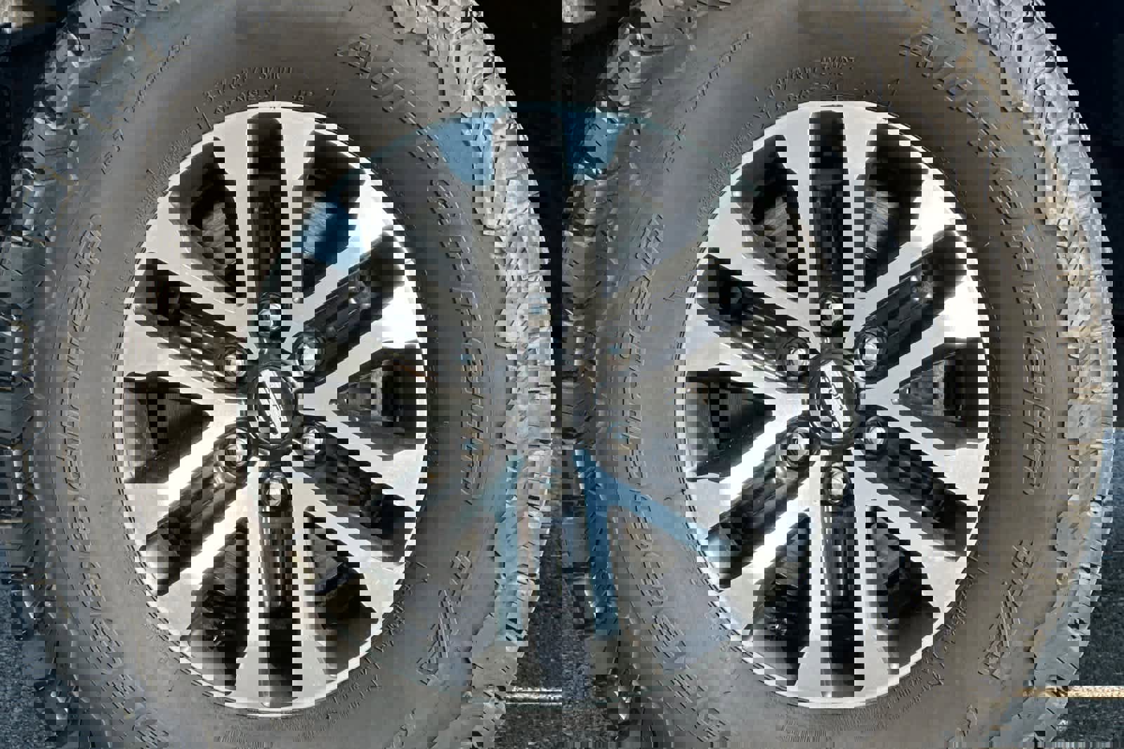 Used 2019 Ford F150 Raptor w/ Equipment Group 802A Luxury image 26