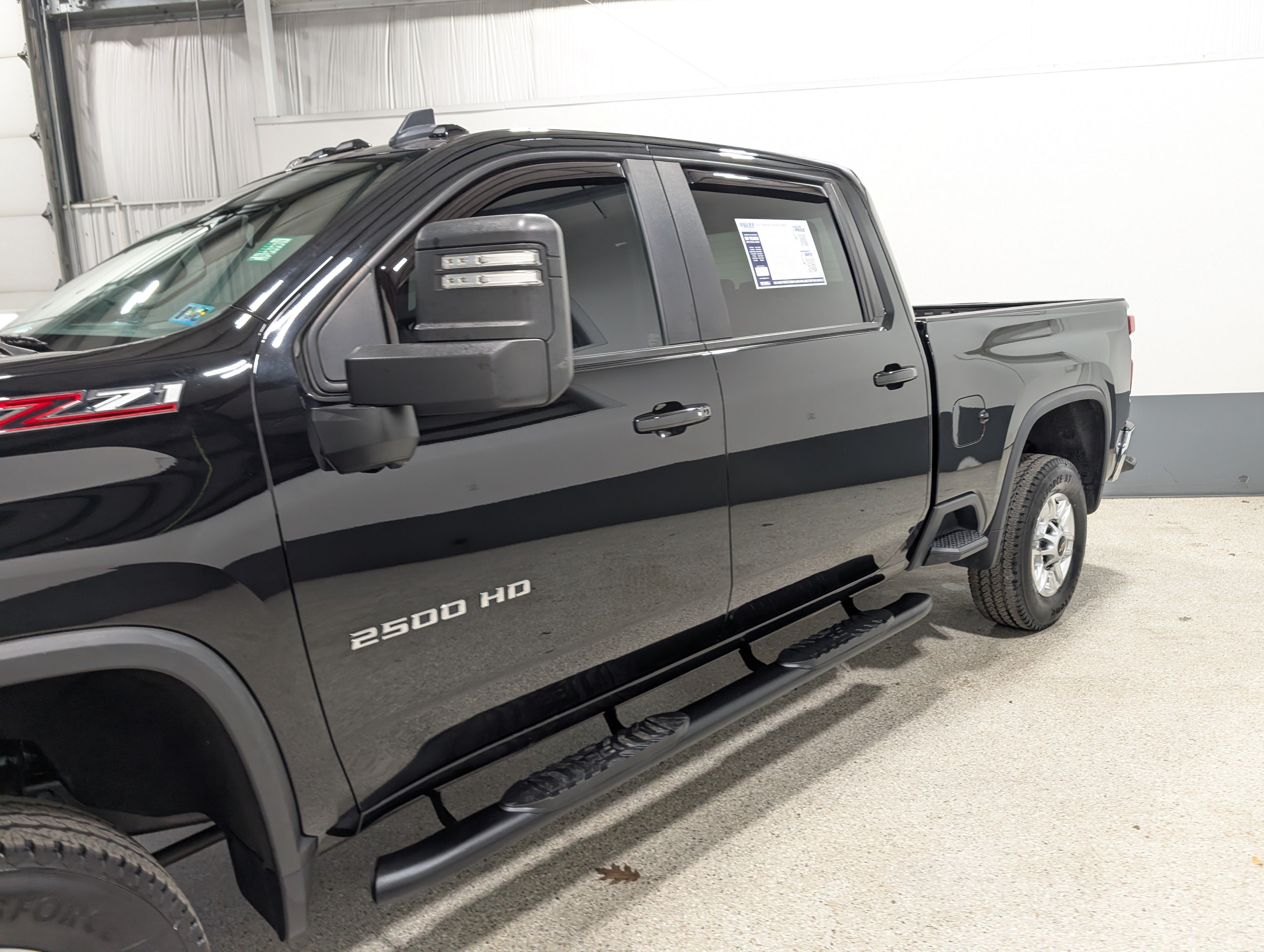 Used 2024 Chevrolet Silverado 2500 LT w/ All Star Edition AWD/4WD image 7